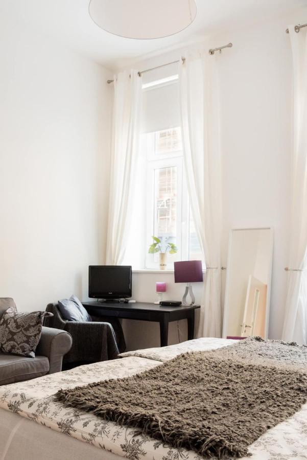 Luxurious And Spacious 5 Min Walk To City Center, 1-2 Vienne Extérieur photo